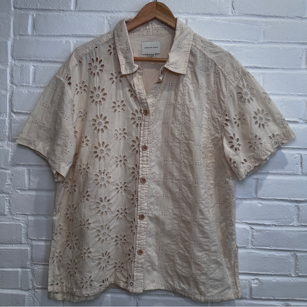 American Eagle Resort Button Down Top Size Xl - image 3